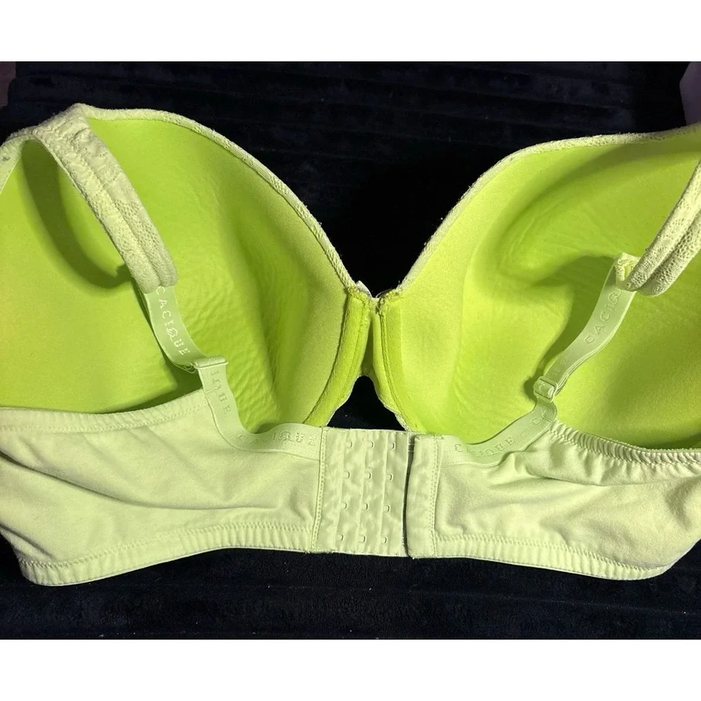 Cacique Lime Green Full Figure Lace Detail Lightly‎ Lined Underwire Bra, 42F